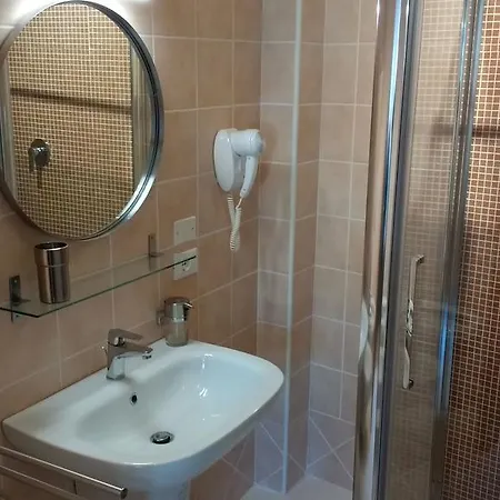 Casa de hóspedes Calocci 3*